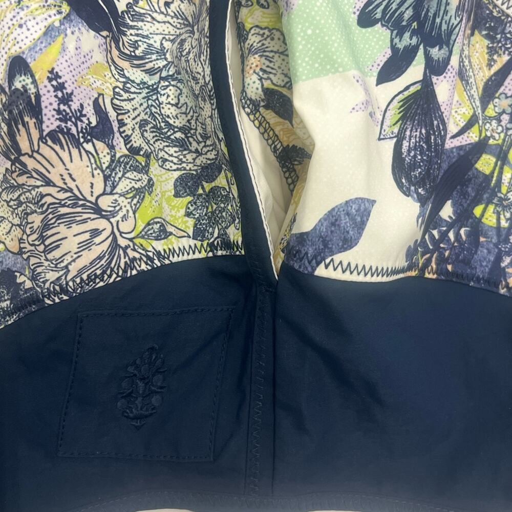 FP Movement Free People Apex Shorts White Blue Floral Pull On Pockets SZ S - Picture 4 of 6